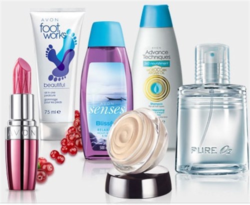 AVON душ гел, крем, парфюм, червило